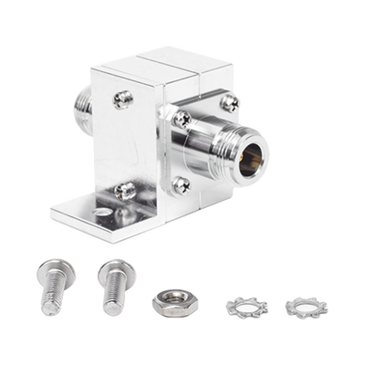 Protector Coaxial RF de CD Para 125 - 1000 MHz Con Ceja lateral y Conectores N Hembra en Ambos Lados, 50 Ω
