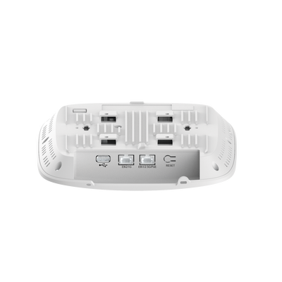 Access Point cnPilot XE3-4 WiFi 6/6E 802.11ax (2.4, 5 y 6 GHz), 3 radios definidos por software (SDR), MU-MIMO 4x4, Políticas de control de aplicaciones, hasta 1,500 clientes, gestión desde la nube, hasta 6.6 Gbps.