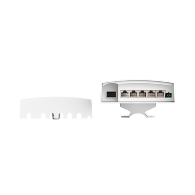 Switch PoE para Exterior / No administrable / PoE Entrada 802.3 bt  / 1 Puerto PoE salida 24V pasivo /  3 puertos PoE 802.3 af + 1 puerto SFP