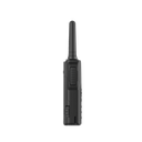 Radio portátil UHF 450-470 MHz, 2 W, 16 canales, Resistente a Golpes MIL-STD-810, manos libres VOX. Incluye antena, batería, cargador y clip