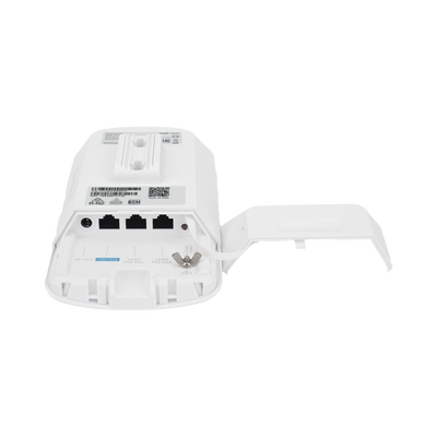 AP PtP o CPE Banda 5Ghz, Especializado para Cámaras, Compatible con AirMetro, 2 Puertos PoE Out 802.3AF hasta 15.4W Totales, Enlace de hasta 3 Km