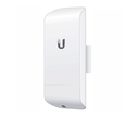 UBIQUITI NANOSTATION LOCOM2 - Radio con antena integrada Airmax 2.4GHz