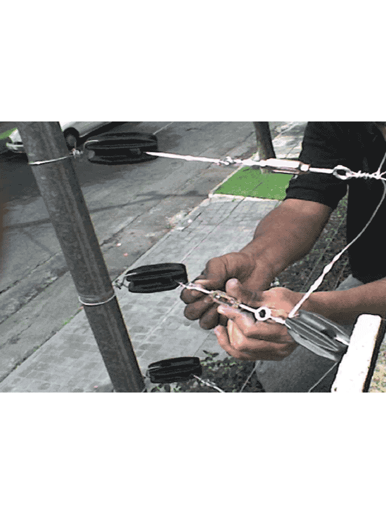 YONUSA AP201 - Aislador de esquina para cercas electricas YONUSA
