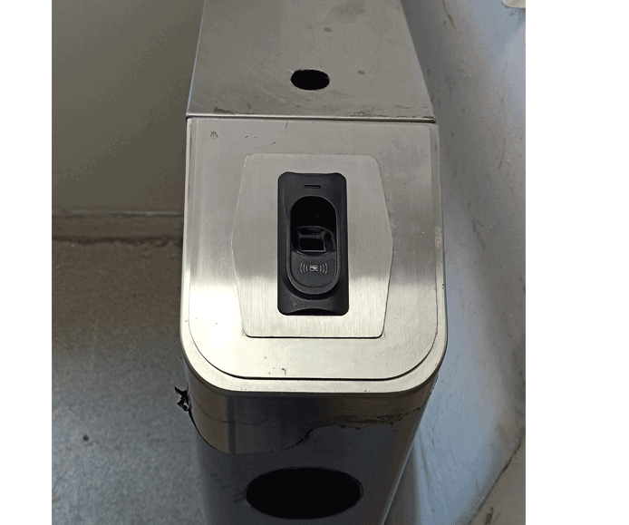 ZKTECO FP1100 - Accesorio para Montaje de Lectoras/ Compatible con