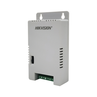 [215181] Fuente de Poder Regulada 12 Vcc / 13.5 Vcc / 15 Vcc para 4 Cámaras / 1 Amp por Salida / Voltaje de Entrada 90 - 130 VCA / Filtro de Ruido para Cámaras 4K / Modo para Largas Distancias