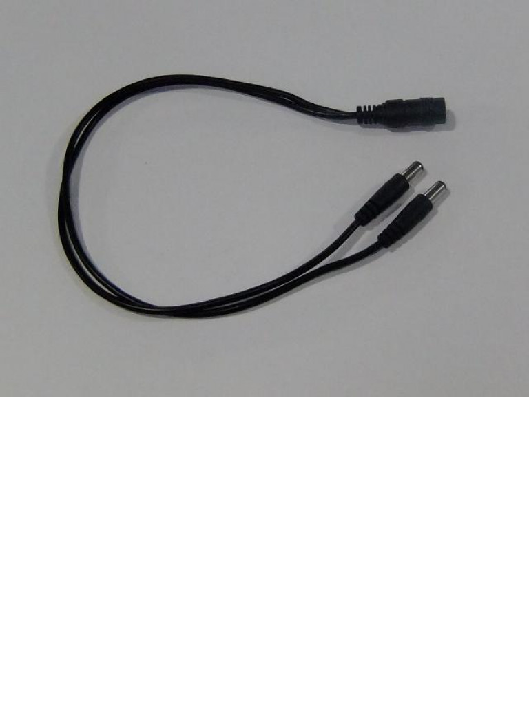 [TVN017006] SAXXON PSUWB06 - DIVISOR DE ENERGIA/ TIPO PULPO/ 2 CONECTORES MACHO/ 2.1MM/ 1 CONECTOR HEMBRA