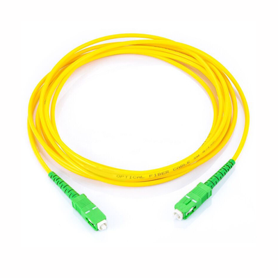 [175849] Jumper de Fibra Óptica Monomodo SC/APC SC/APC Simplex, color amarillo, 2 metros