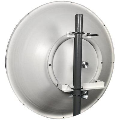 [230161] Antena Direccional / 4 ft / 5.9-7 GHz / Ganancia 36 dBi / SLANT de 45 ° y 90° / Ideal para radios (C060940C121C) / Incluye Jumpers con conector N-Macho a RSMA / montaje y radomo incluido.